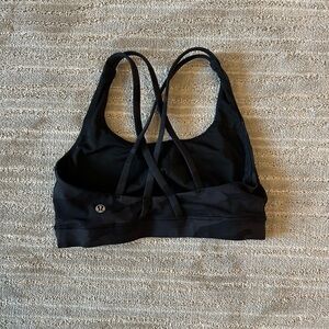 Lululemon camo sports bra
